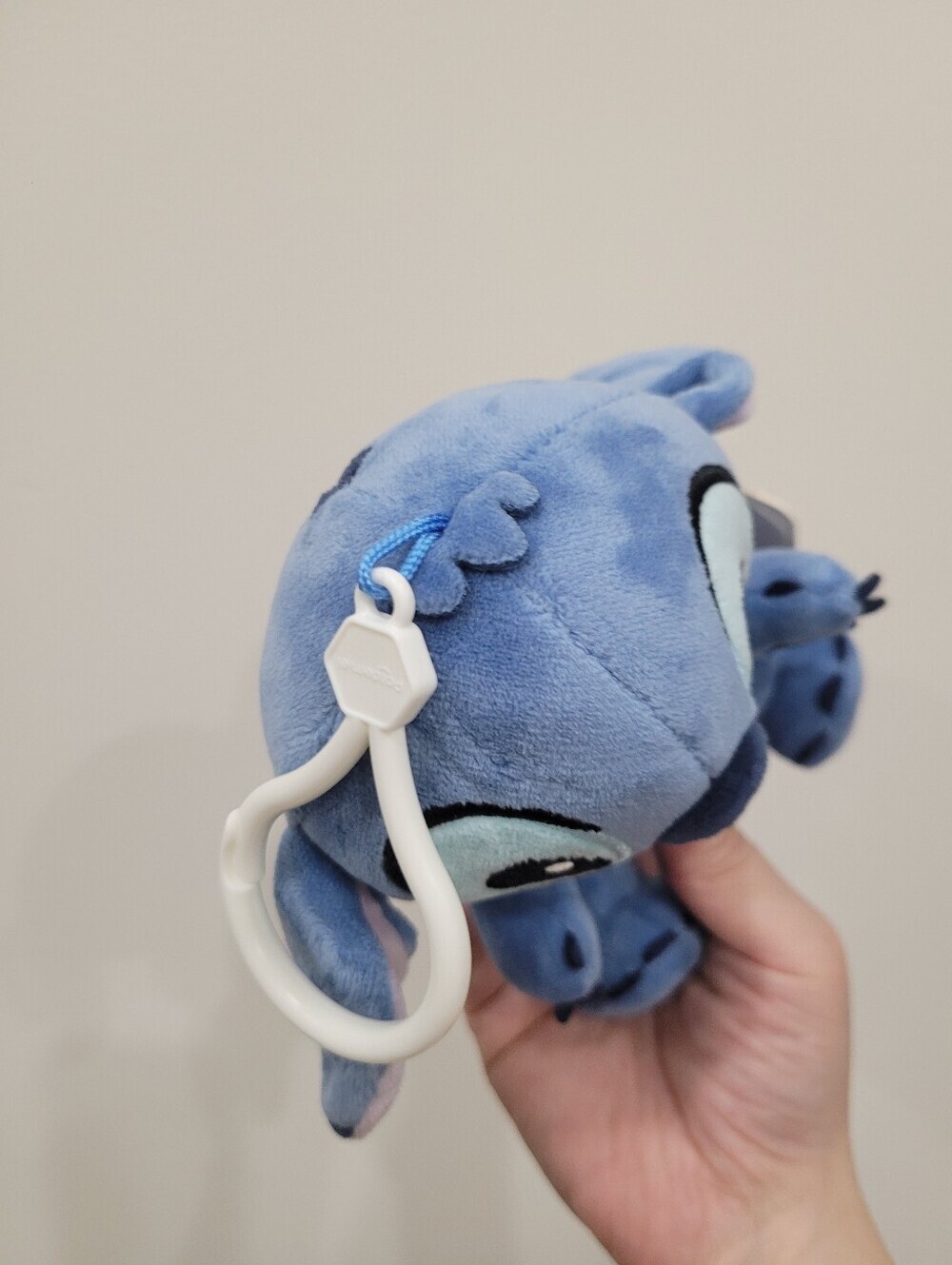 Brand New Disney Stitch Classic Plush Keychain - Picture 4 of 8